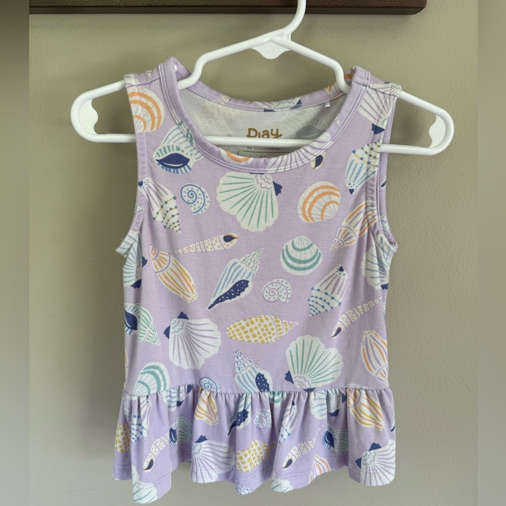 Little Sleepies 2t seashell tank top